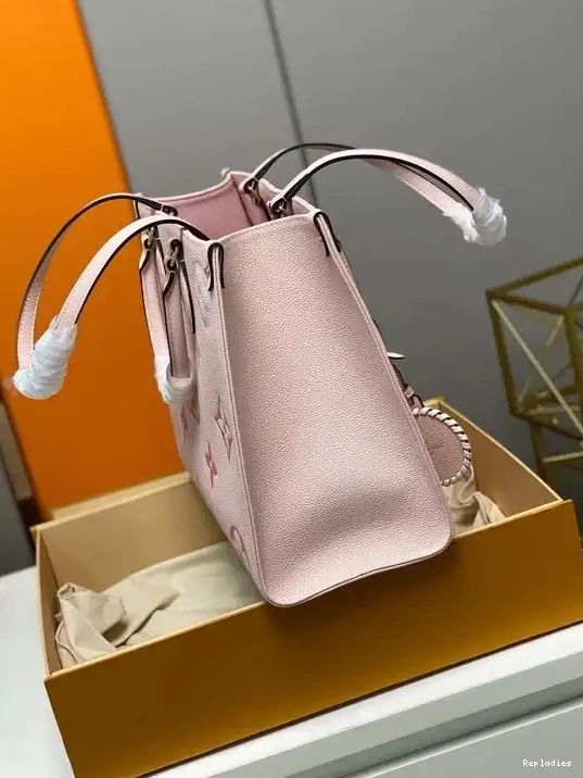 Cheap LOUIS VUITTON ONTHEGO MM 0702